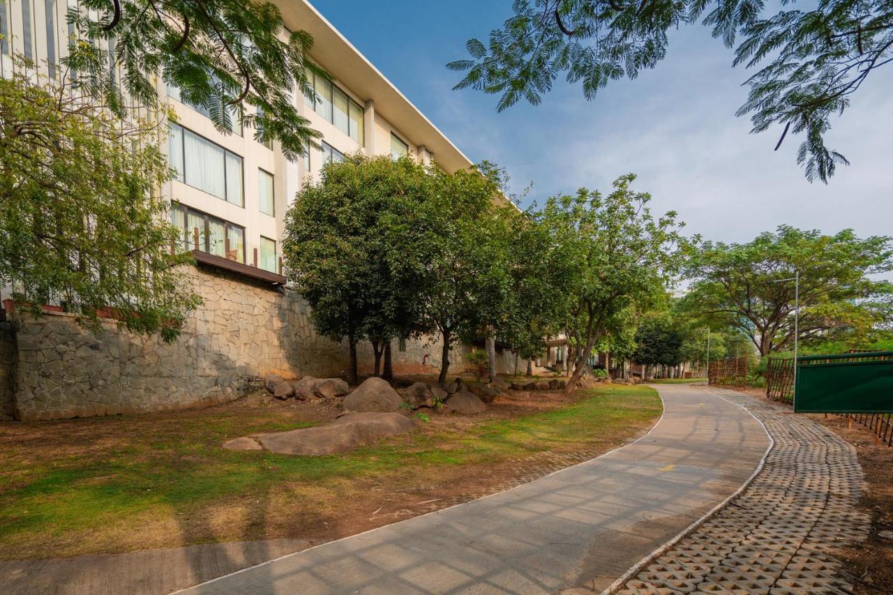 Hyatt Gachibowli Hotel 5*